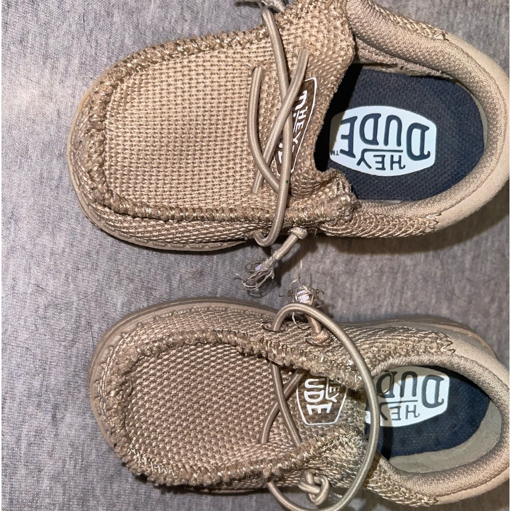 Infant size 5 hey dudes